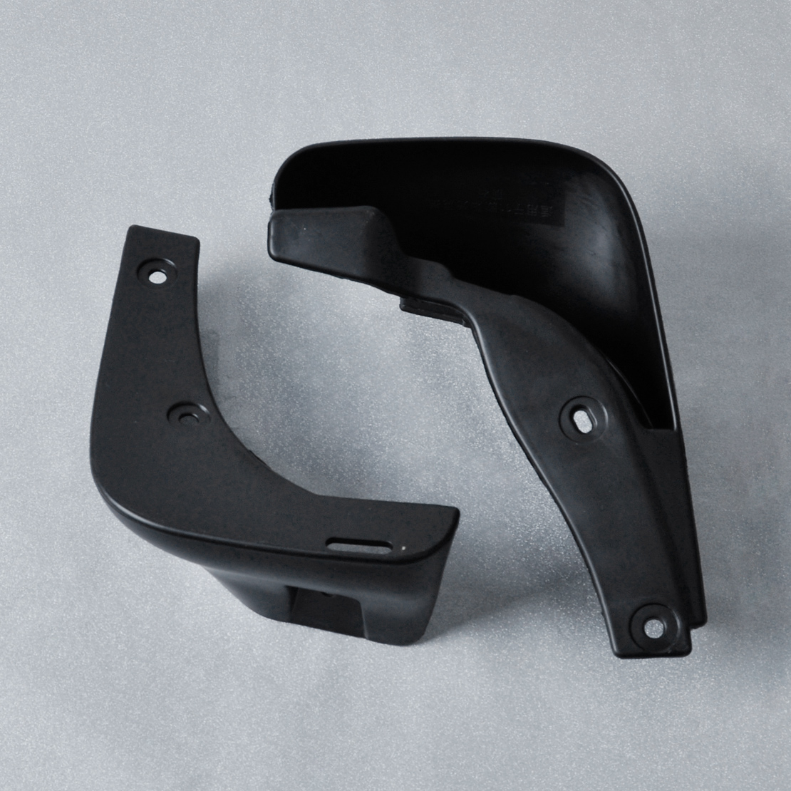 2012 Nissan versa splash guards #2